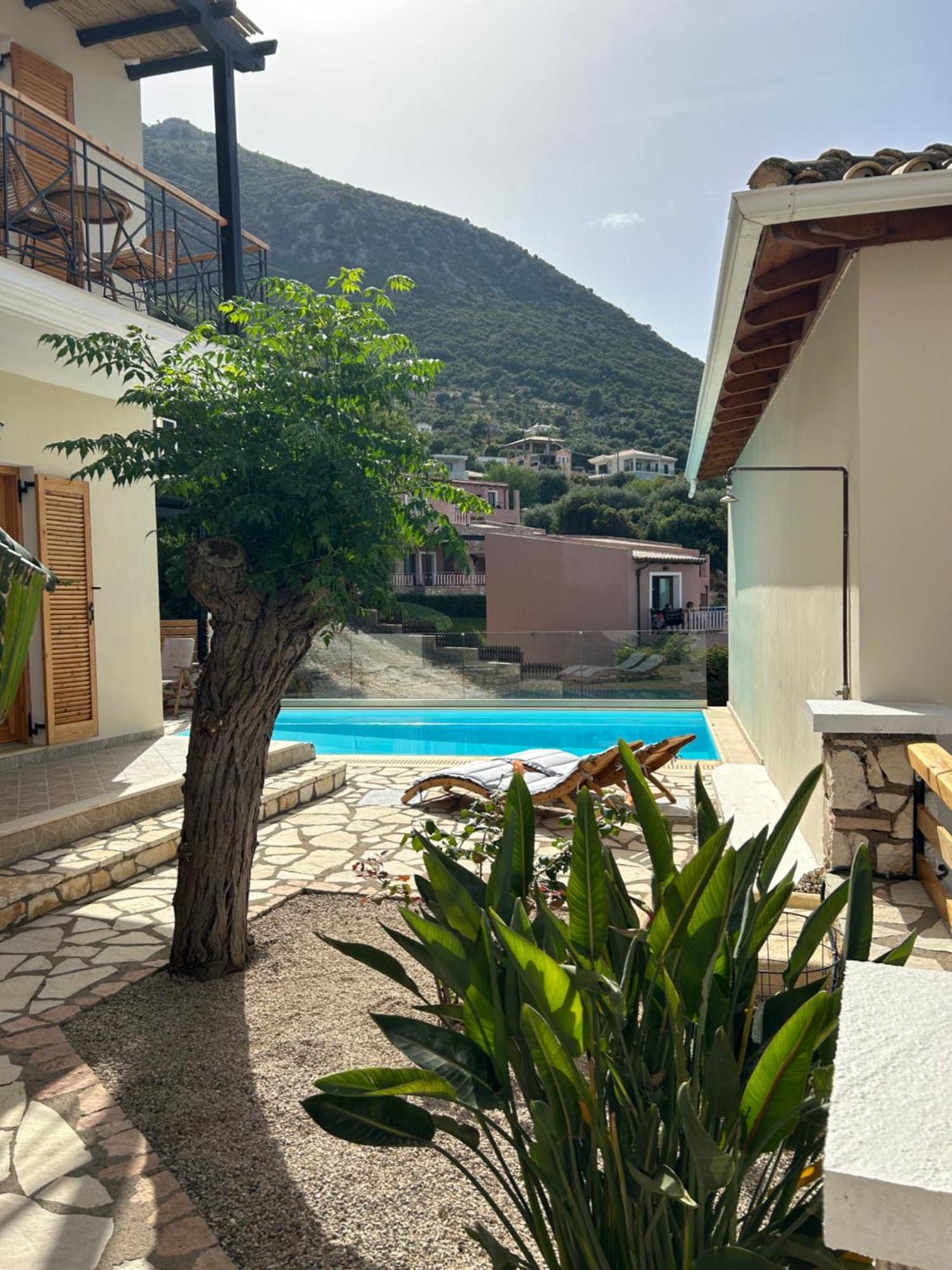 Villa Saint George Nikiana Esterno foto