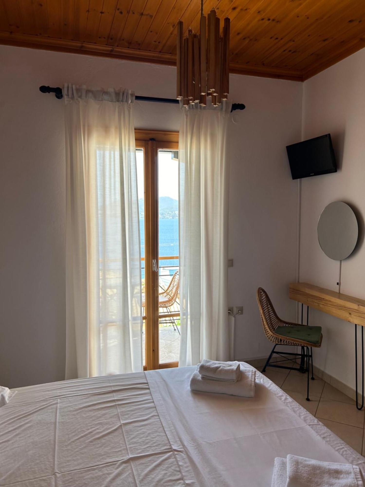 Villa Saint George Nikiana Esterno foto