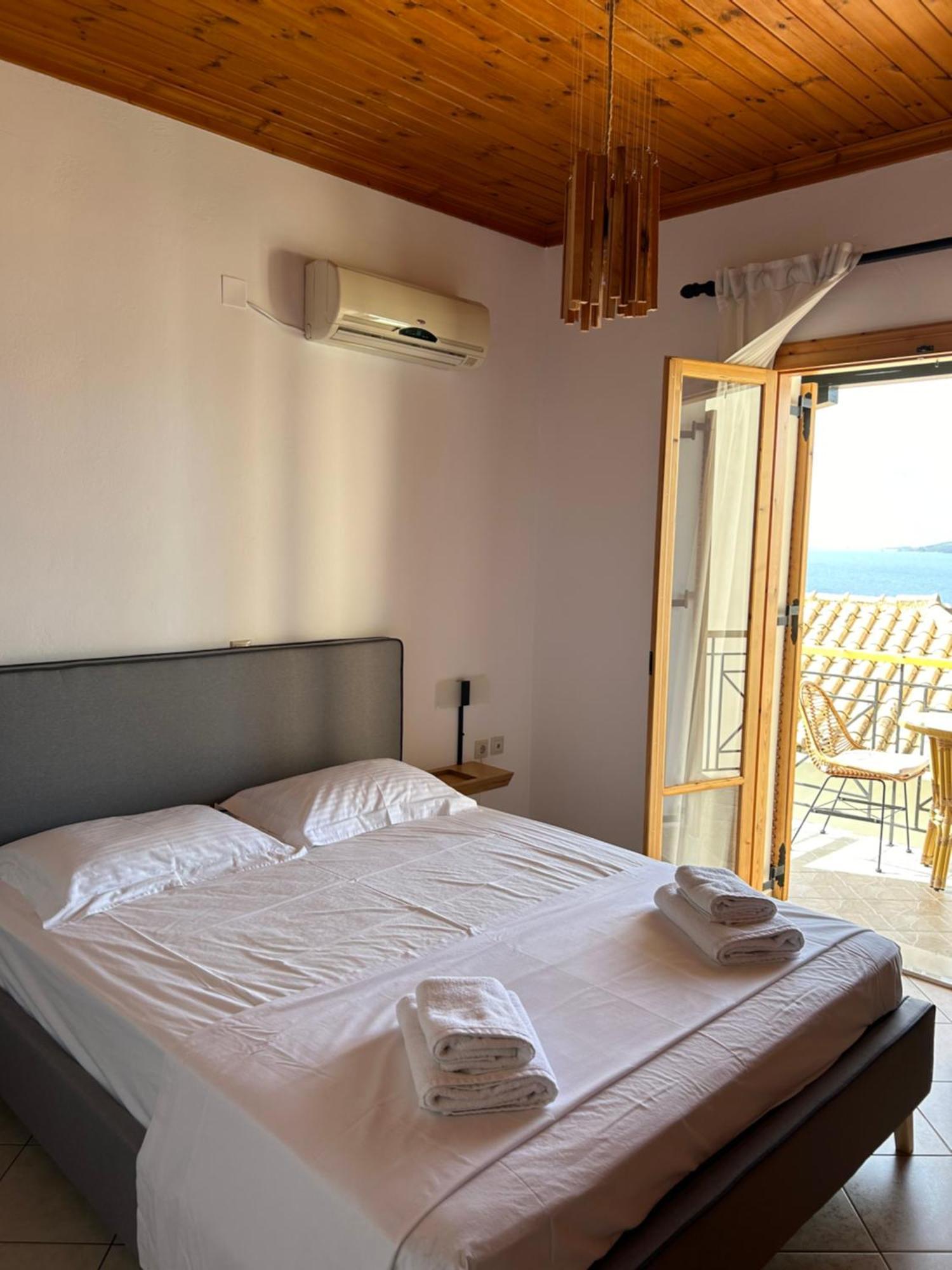 Villa Saint George Nikiana Esterno foto